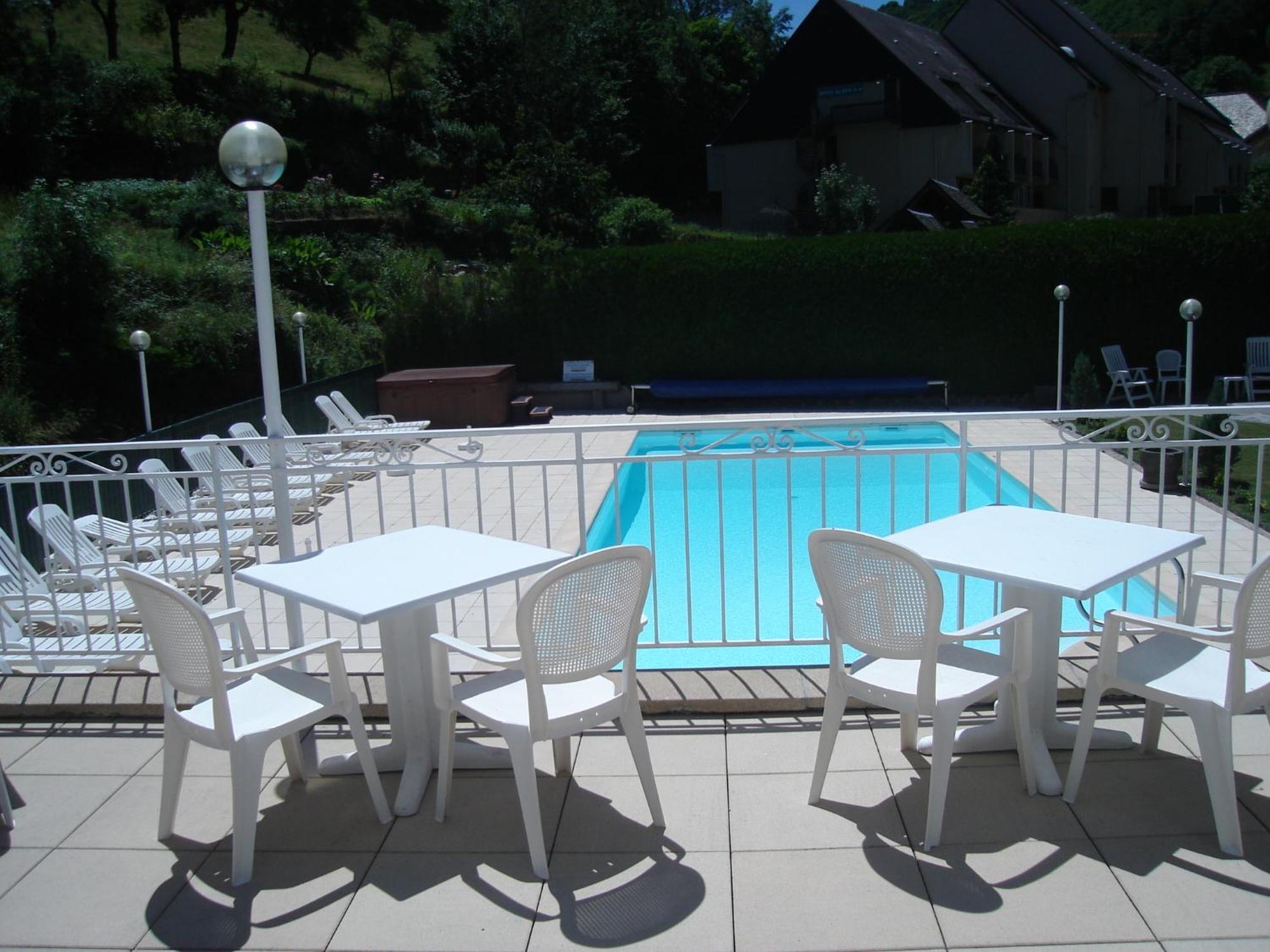 Hotel Beausejour Chaudes-Aigues Εξωτερικό φωτογραφία